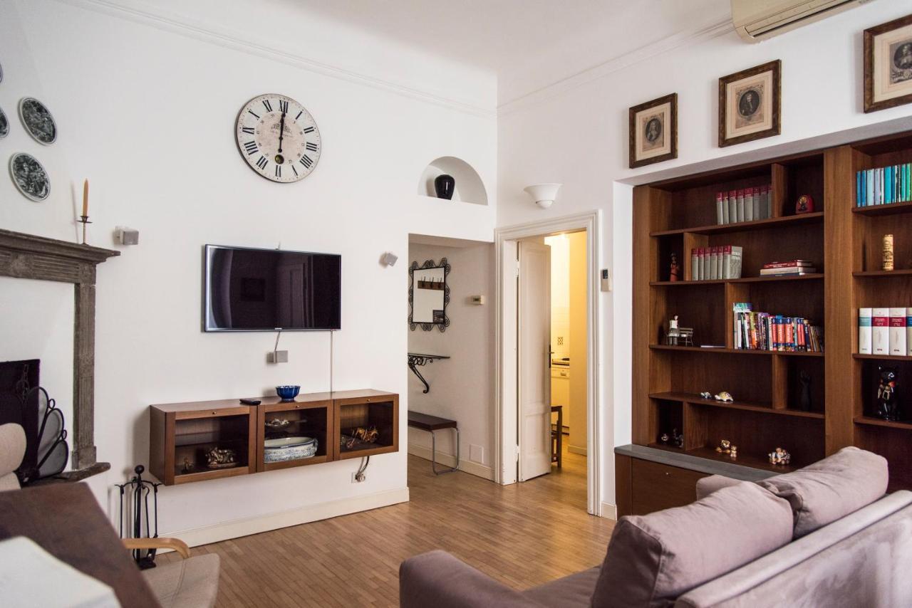 Youhosty - Coni Zugna G 12 Milan Luaran gambar